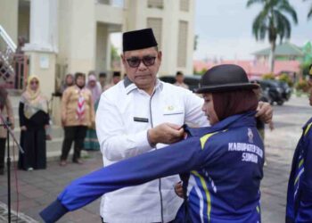 Bupati Solok Lepaskan Kontingan Pramuka Kwartir Cabang 0302 Mengikuti Raimuna Nasional Ke-XII