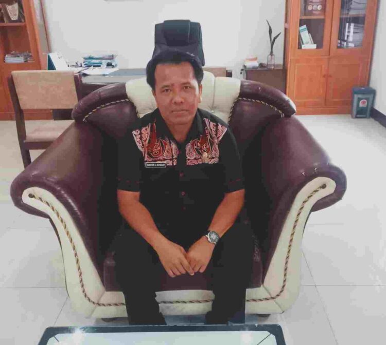 Kadis Pendidikan Tapút Sebut Bisukma Tidak Profesional