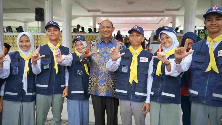 Peringati HUT ke-78, Syah Afandin Terima Penghargaan “Pembina PMI Langkat”