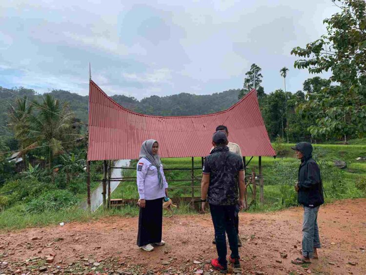 Kadis Kominfo Kabupaten Solok Tinjau Lokasi Titik Penempatan Menara Telekomunikasi