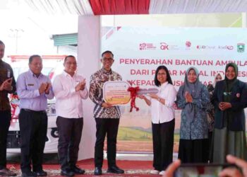 Puskesmas Jua Gaek di Kabupaten Solok Terima Bantuan Ambulance dari Pasar Modal Indonesia