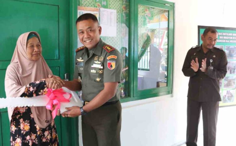 Penutupan Serentak Renovasi Rutilahu Tahun 2023 Secara Virtual, Dandim 0808 Blitar Gelar Baksos