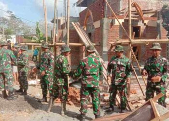 Kodim Blitar Gelar Karya Bakti TNI dengan Merenovasi Mushola Al Ikhlas
