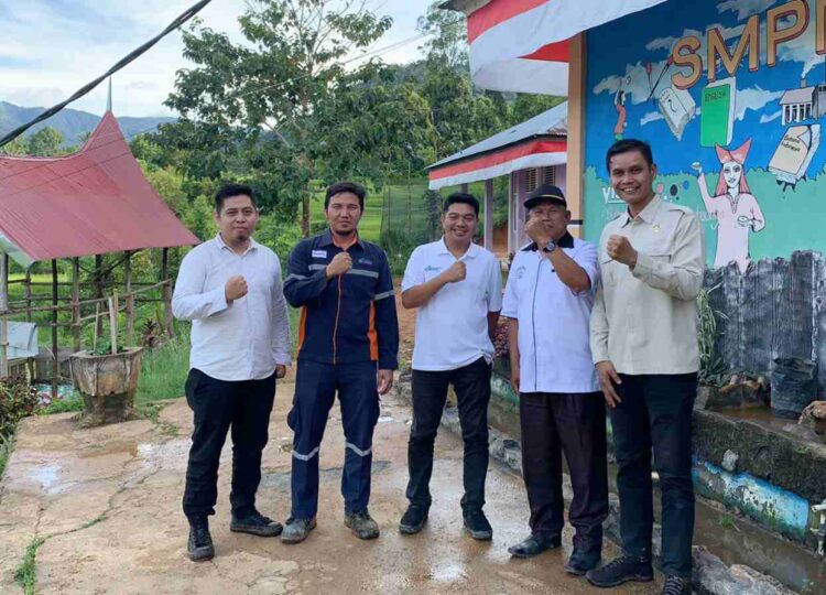 Dinas Kominfo Kabupaten Solok bersama PLN Icon Plus Lakukan Pembukaan Jalur Jaringan Baru