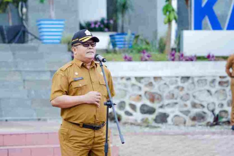 Kepala Dinas Pariwisata Kabupaten Solok Pimpin Apel Pagi ASN