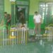 Peduli Kebersihan, Anggota Koramil Wlingi Lakukan Pembersihan Mushola Ar Rohmah di Kelurahan Beru