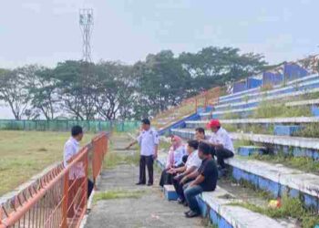 Dinas PUPR  dan Dinas Lingkungan Hidup Pemkab Solok Survey GOR Batu Batupang 