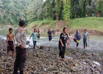 Mandi di Sungai, Seorang Siswi SMP di Kuala Meninggal Dunia Hanyut Tenggelam
