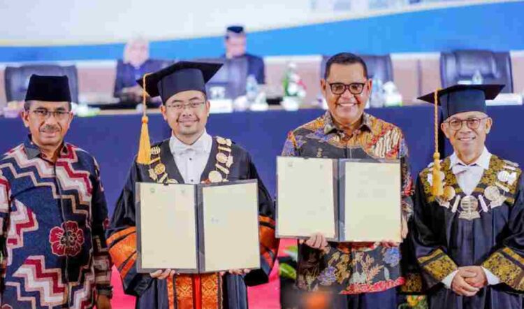 Bupati Solok Hadiri Wisuda Universitas Terbuka Padang Tahun Akademik 2023/2024