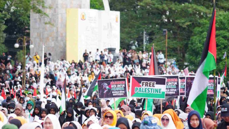 Di Langkat, Gema Takbir dan Shalawat Dilakukan, Puluhan Ribu Masa Serukan Free Palistine 