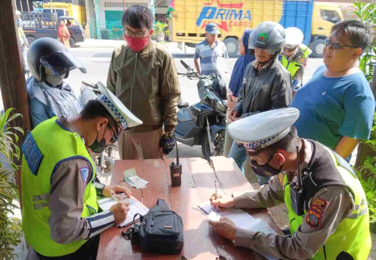 Sat Lantas Polres Langkat Laksanakan Razia Pajak Kenderaan Bermotor