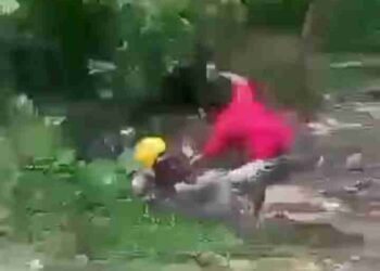 Seorang Wanita Nyaris Terluka Kenak Bacok di Tanjung Pura, Ini Penyebabnya? 