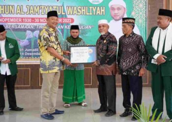 Puncak Milad Ke-93 Al Jam’iyatul Wasliah, Syah Afandin Terima Tiga Penghargaan 