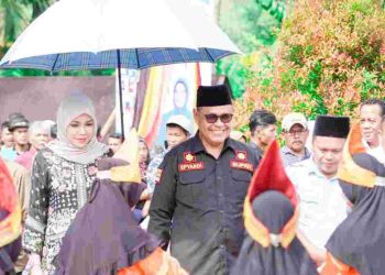 Bupati Solok dan Anggota Komisi V DPR RI Tampung Aspirasi Masyarakat Nagari Sariak Alahan Tigo