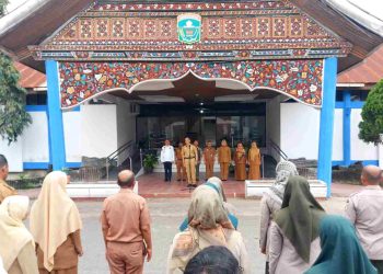 Sekdakab Solok Pimpin Apel ASN di Koto Baru