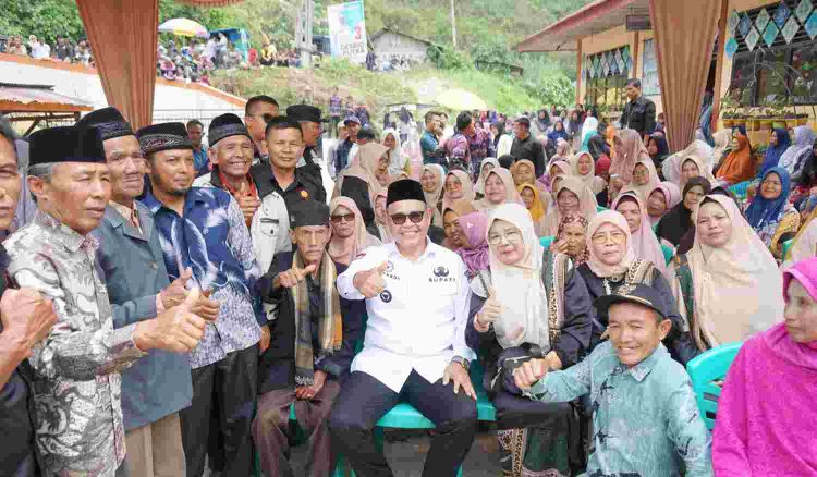 Sehari, Bupati Solok Kunjungi Tiga Nagari di Dua Kecamatan