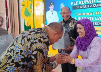 Syah Afandin Titip Kabupaten Langkat kepada Pj Bupati Langkat Faisal Hasrimy