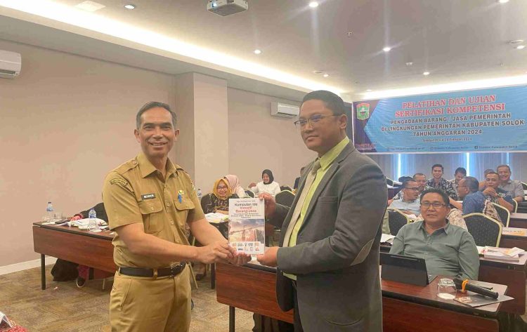 Pemkab Solok Gelar Pelatihan dan Ujian Kompetensi Sertifikasi Pengadaan Barang-Jasa