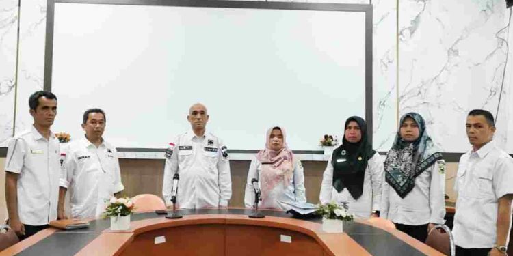 Pemkab Solok menggelar Rakor Pengendalian Inflasi Daerah Tahun 2024 secara Zoom Meeting, bertempat di Ruang Rapat Sekretaris Daerah Kab Solok. (Fit-Dberita.id)