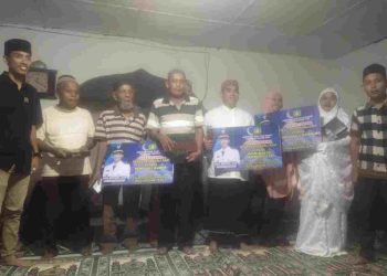 Giat Tim Safari Ramadhan ke-4 Tahun 2024, Kades Teluk Bakung Berikan Tali Asih ke Warga