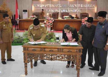 DPRD Langkat Gelar Paripurna LKPJ Bupati Tahun 2023