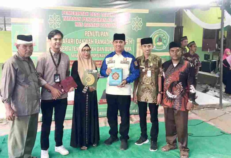 EMP Gebang Salurkan Program CSR, Termasuk Berikan Alquran di 9 TPQ di Tanjung Pura