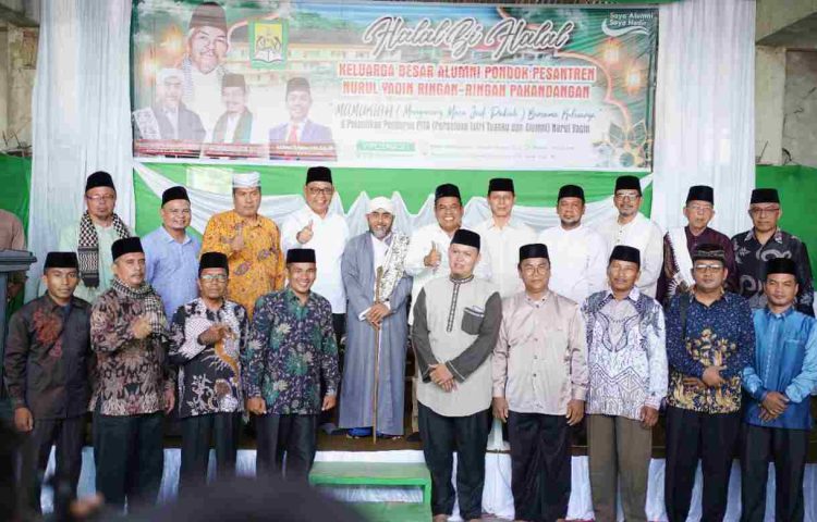 Bupati Solok Halal Bihalal ke Keluarga Besar Alumni Pondok Pesantren Nurul Yaqin di Padang Pariaman