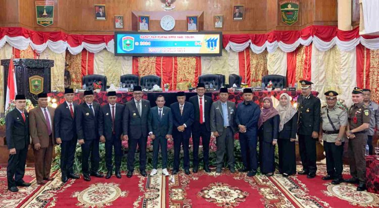 DPRD Kab Solok Menggelar Sidang Paripurna HUT Kabupaten Solok Ke-111