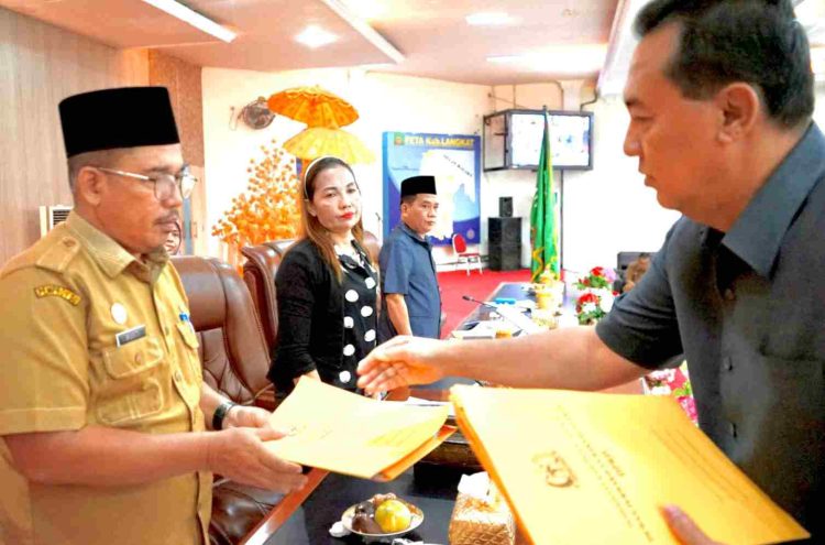 DPRD Langkat Gelar Rapat Paripurna Penyampaian Laporan Hasil Reses