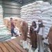TPID Kab Solok Lakukan Pemeriksaan Kualitas dan Kuantitas Beras di Gudang Bulog