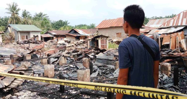 Musibah Kebakaran Menimpa Hunian Rumah Jompo dan Warga di Besilam-Langkat