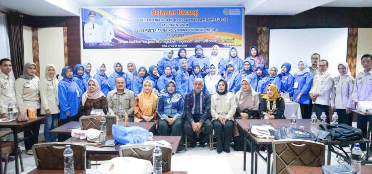 Bupati Solok Hadiri Pelatihan Pengelolaan Bisnis dan Manajemen Wirausaha Tahun 2024