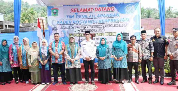 Bupati Solok Hadiri Penilaian Lapangan Kader Posyandu Berprestasi Tingkat Provinsi Sumatera Barat Tahun 2024