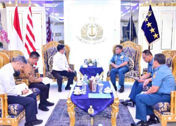 Kasal Terima Kunjungan PT Dirgantara Indonesia di Cilangkap