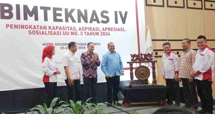 Wamendes PDTT Membuka Kegiatan Bimteknas ke-IV bagi ABPEDNAS dan BPD