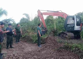 KPH Wilayah I Stabat Amankan Excavator Milik KTHM dari Kawasan Hutan Produksi
