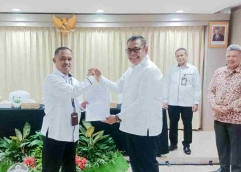 Pemkab Solok dan Pemko Solok Lakukan Serah Terima Barang Milik Daerah