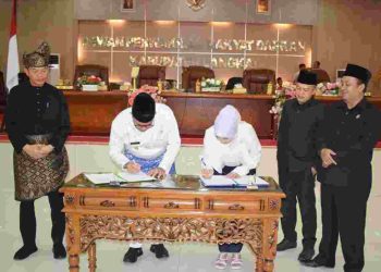 Nota Kesepakatan KUA/PPAS R-APBD 2025 Kabupaten Langkat Ditandatangani