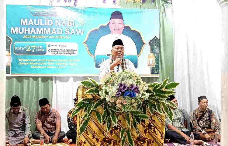 Iskandar Sugito Isi Acara Peringatan Maulid Nabi Muhammad SAW di Desa Pematang Tengah
