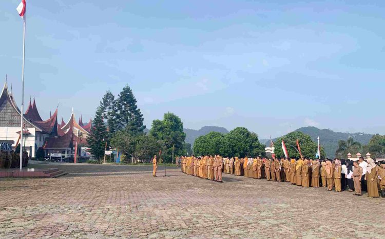 Sekretaris DPRD Kabupaten Solok Pimpin Apel Pagi