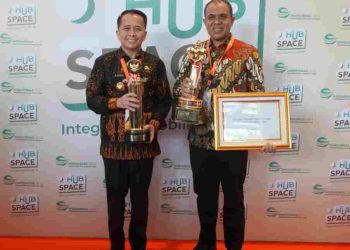 Pj Bupati Langkat Terima Penghargaan Wahana Tata Nugraha 2024 dari Kementerian Perhubungan RI