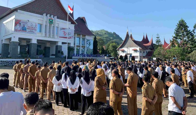 Asisten III Kab Solok Mengingatkan Seluruh ASN dan Kades untuk Menjaga Netralitas dalam Pelaksanaan Pilkada