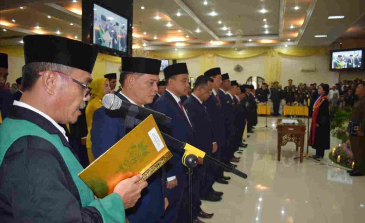 Sumpah-Janji 50 Anggota DPRD. (Red-Dberita.id)