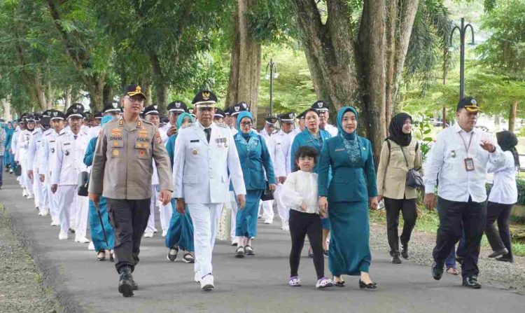 Pj Bupati Langkat Kukuhkan Perpanjangan Masa Jabatan 72 Kepala Desa