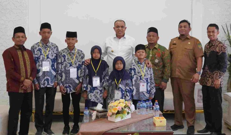 Pj Bupati Langkat Lepas Kontingen PORSADIN VI