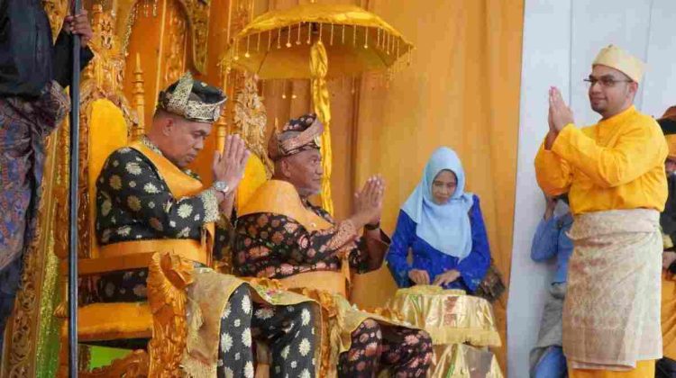 Pj Bupati Langkat Faisal Hasrimy Terima Gelar “Datok Praja Indra Negeri”