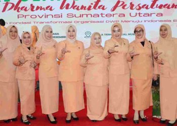Hadiri HUT ke-25 DWP Sumut Ny Uke Retno Faisal Hasrimy Dorong Peran Aktif Perempuan di Masyarakat