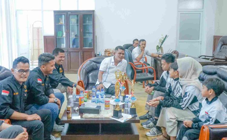 Wakil Bupati Solok Apresiasi Pemuncak pada Kejuaraan Taekwondo