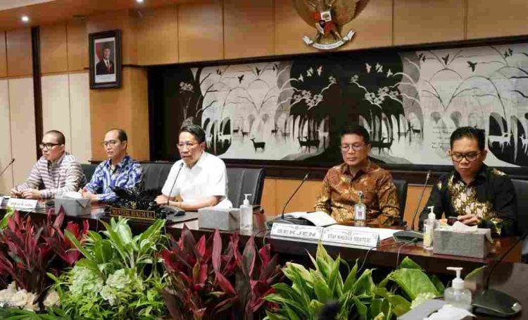 Menkum Tegaskan Paulus Tannos Masih Berkewarganegaraan Indonesia