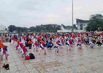 Seribuan Warga Meriahkan Minggu Bugar Bersama Disporasu dan KORMI